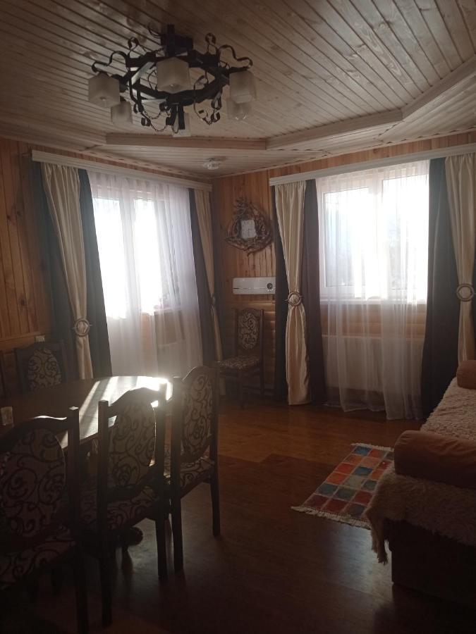 сімейний краєвид Mykulychyn